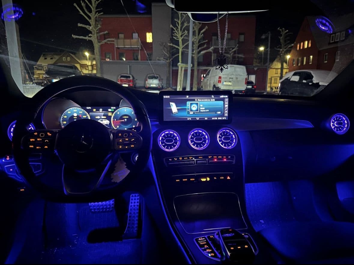 3D/4D Hochtöner Einbau in einem BMW – professionelle Installation durch FF Customs Staufenberg